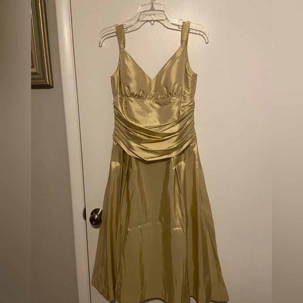 Levkoff GOLD Brand New Delicate size 10